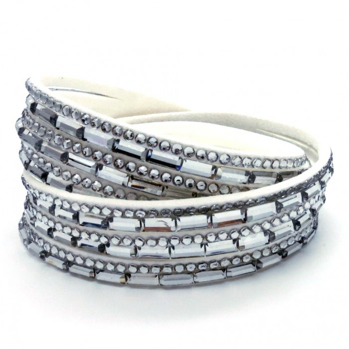 Weißes Wickelarmband mit Strass Steinen und Kunstleder als Modeschmuck Armband zum Wickeln