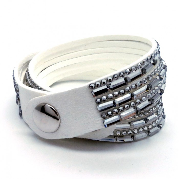 Weißes Wickelarmband mit Strass Steinen und Kunstleder als Modeschmuck Armband zum Wickeln