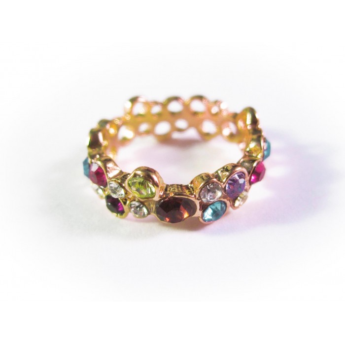 Goldfarbener Ring mit bunten Strasssteinchen Modeschmuck Fingerring